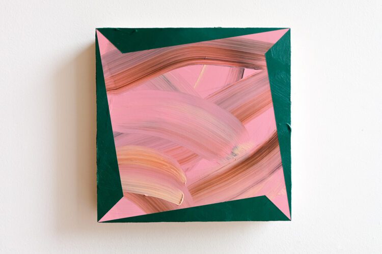 Lisa Denyer Shuriken 2016 acrylic and emulsion on plywood 30x30cm